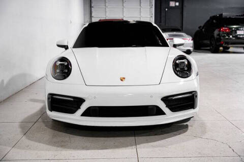 2020 Porsche 911 Carrera