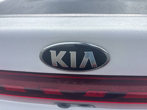 2021 Kia K5 LXS