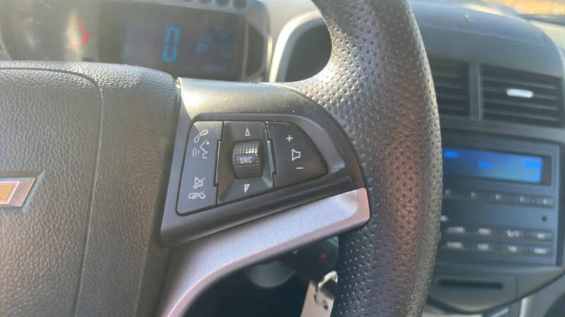 2016 Chevrolet Sonic LS Auto