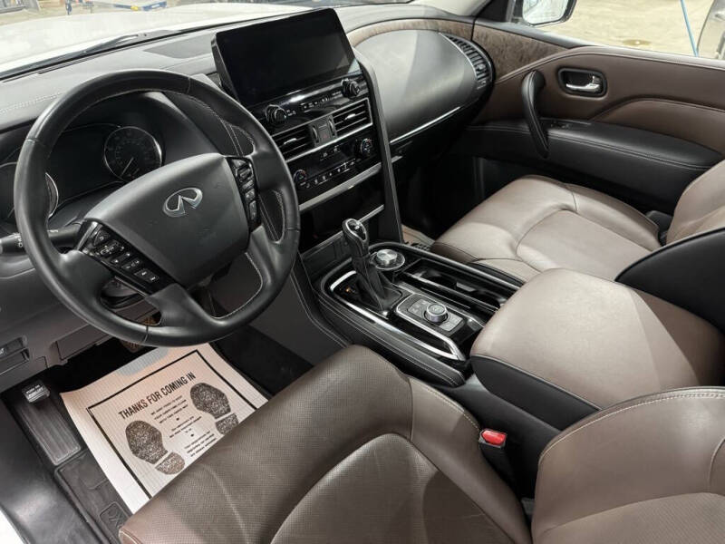 2024 Infiniti QX80 Premium Select