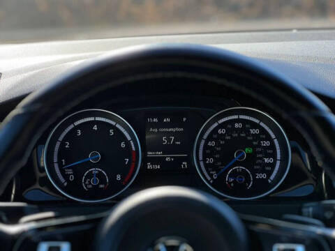 2016 Volkswagen Golf R