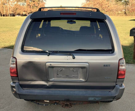 2002 Toyota 4Runner SR5