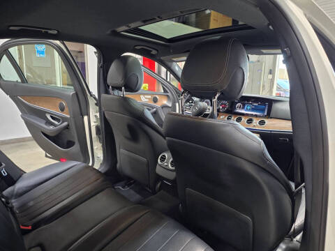 2019 Mercedes-Benz E-Class E 300