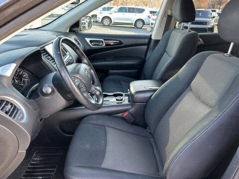 2019 Nissan Pathfinder SV