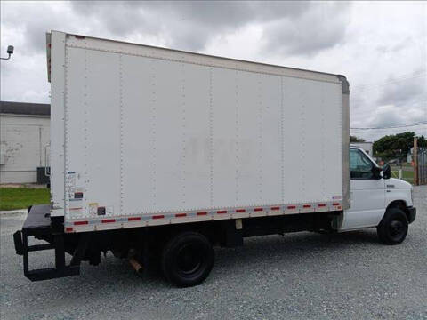 2018 Ford E-Series E-350 SD