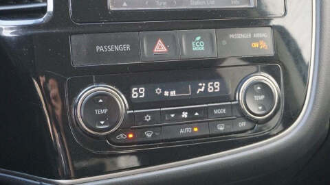 2015 Mitsubishi Outlander SE