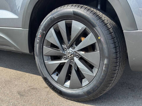 2022 Volkswagen Taos S 4Motion