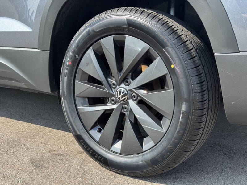 2022 Volkswagen Taos S 4Motion