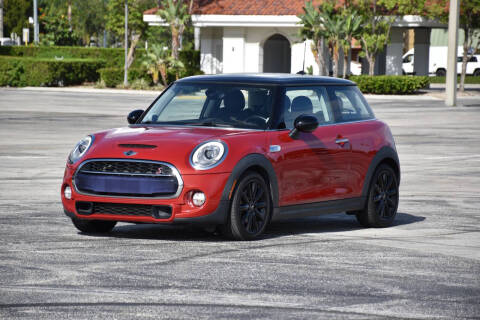 2016 MINI Hardtop 2 Door Cooper S