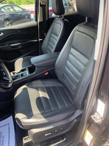 2019 Ford Escape Titanium