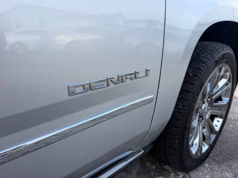 2016 GMC Yukon Denali