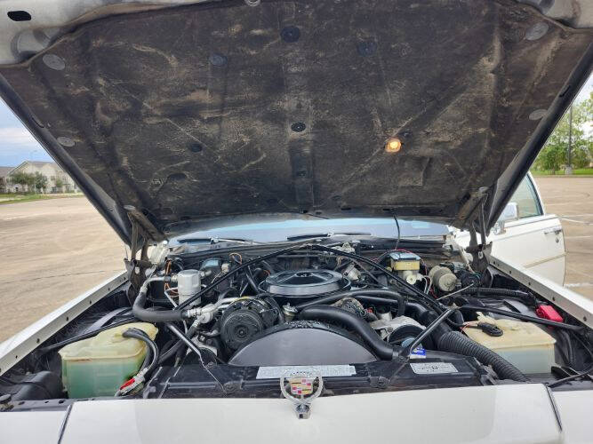 1986 Cadillac Fleetwood