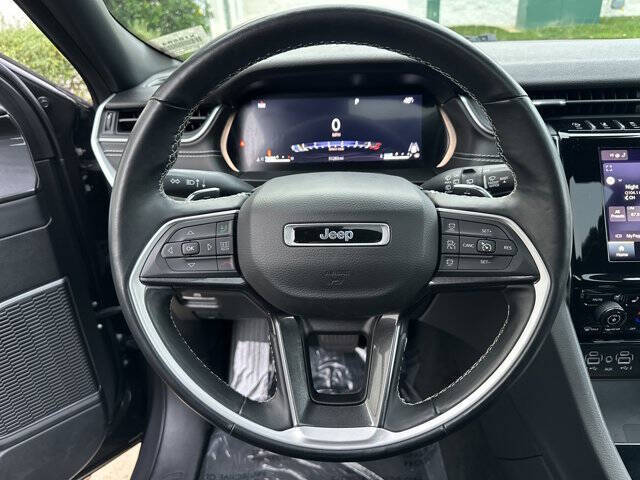 2022 Jeep Grand Cherokee Altitude