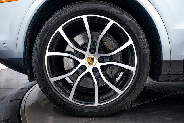 2022 Porsche Cayenne S