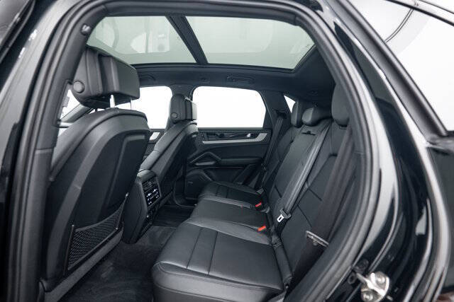 2026 Porsche Cayenne