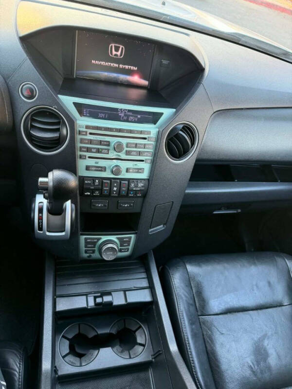 2010 Honda Pilot Touring w/Navi w/DVD