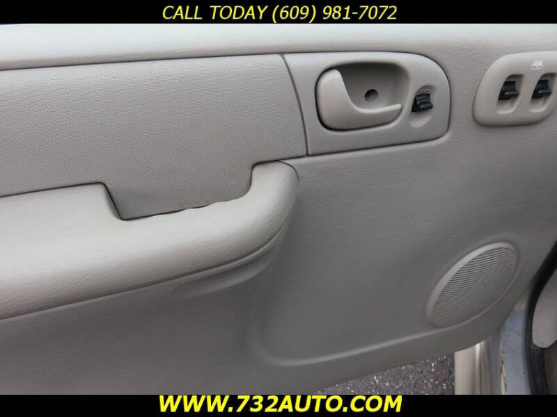 2005 Dodge Grand Caravan SE Plus