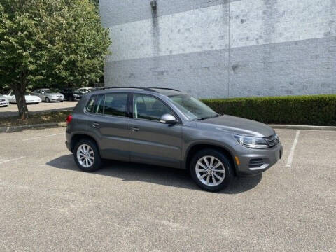 2018 Volkswagen Tiguan Limited for sale at Select Auto in Smithtown NY