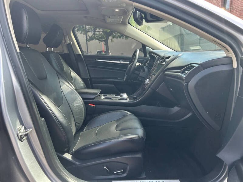 2020 Ford Fusion Titanium