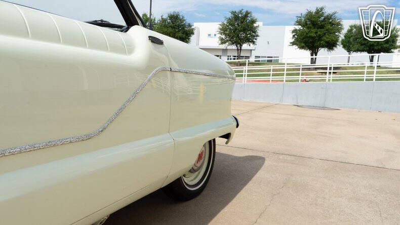 1957 Nash Metropolitan