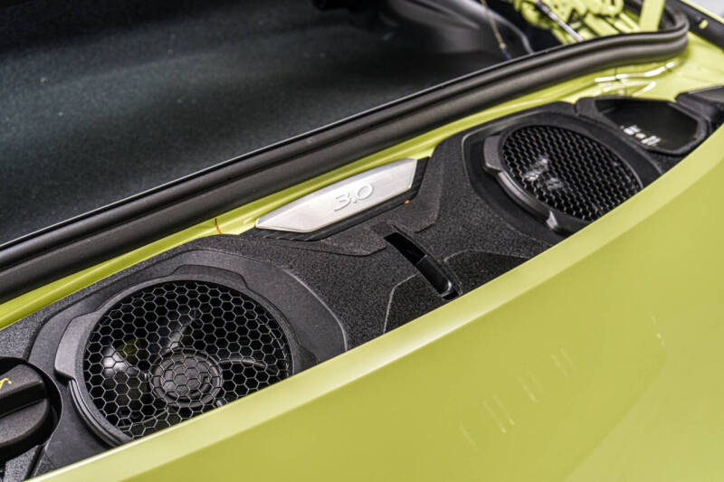 2025 Porsche 911 Carrera