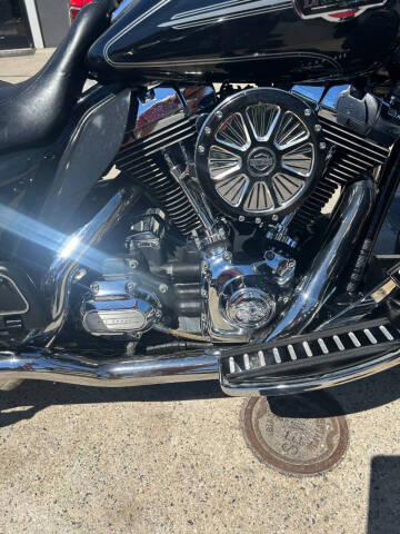 2012 Harley-Davidson Ultra Classic FLHTCU
