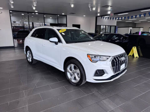 2021 Audi Q3 quattro Premium 40 TFSI