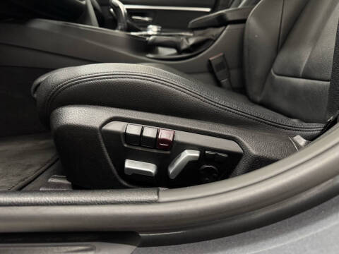 2017 BMW 3 Series 330i