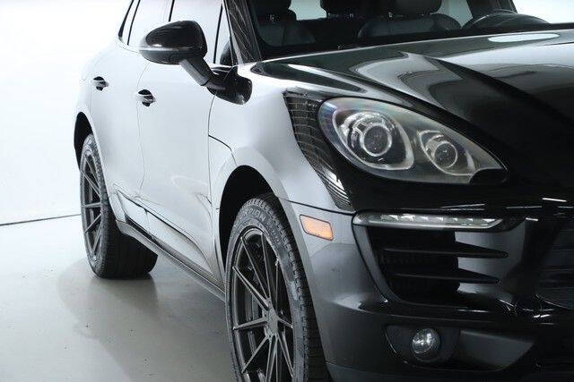 2017 Porsche Macan S