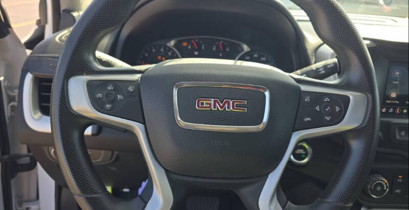 2022 GMC Terrain SLE