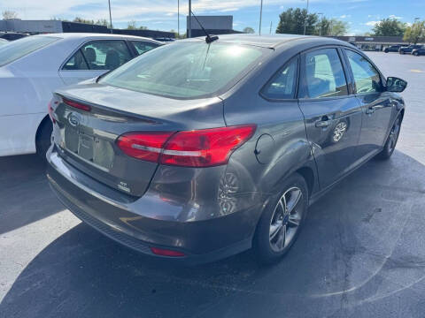 2017 Ford Focus SE