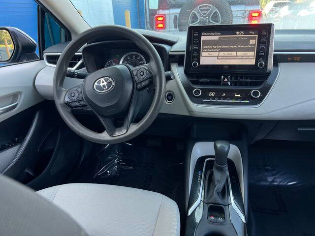 2020 Toyota Corolla LE