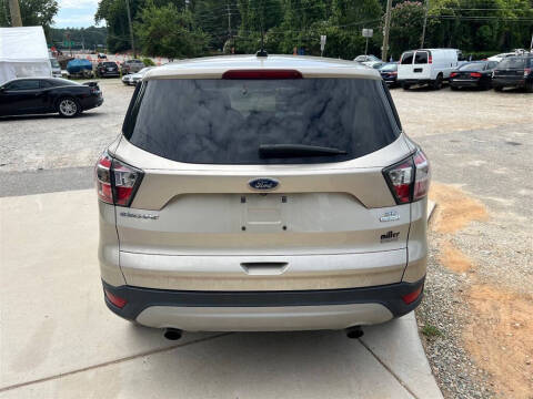 2017 Ford Escape SE