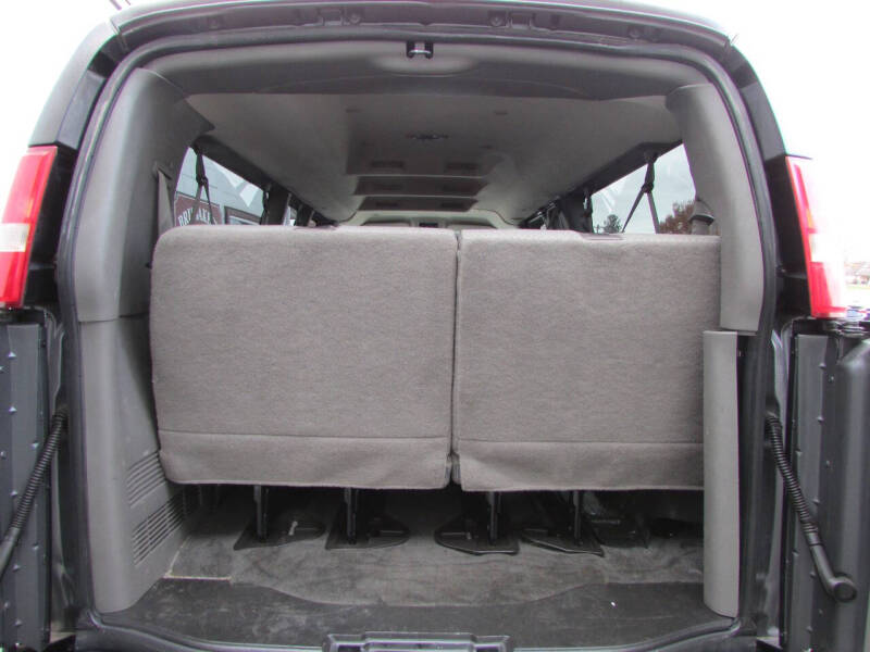 2016 Chevrolet Express LT 3500