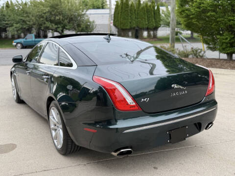 2013 Jaguar XJ