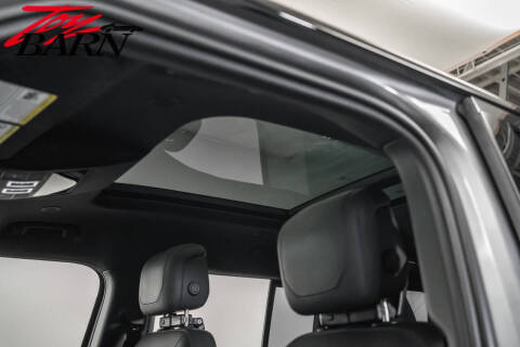 2023 Land Rover Defender 110 X-Dynamic SE