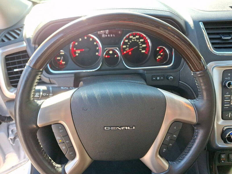 2016 GMC Acadia Denali