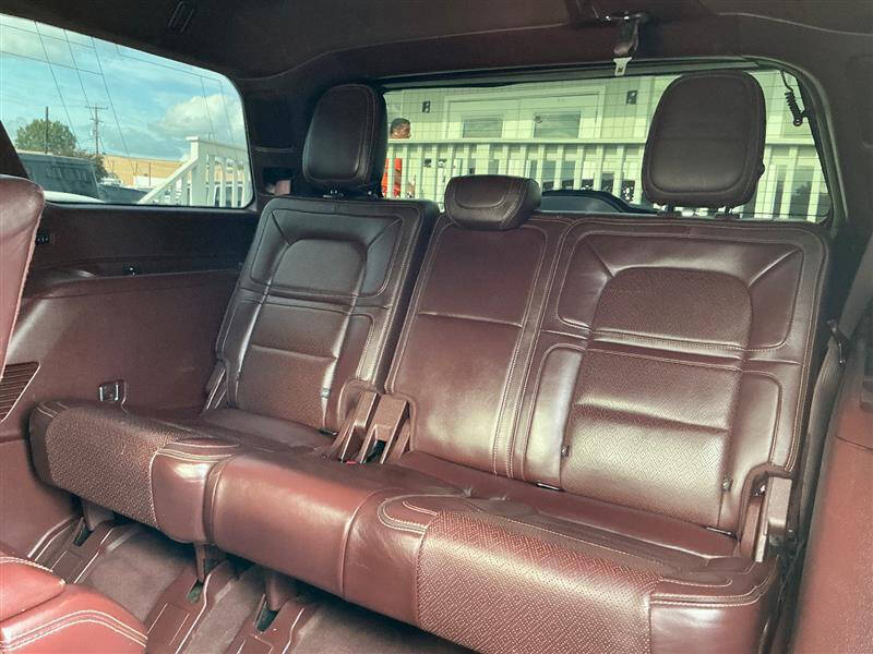 2018 Lincoln Navigator Black Label