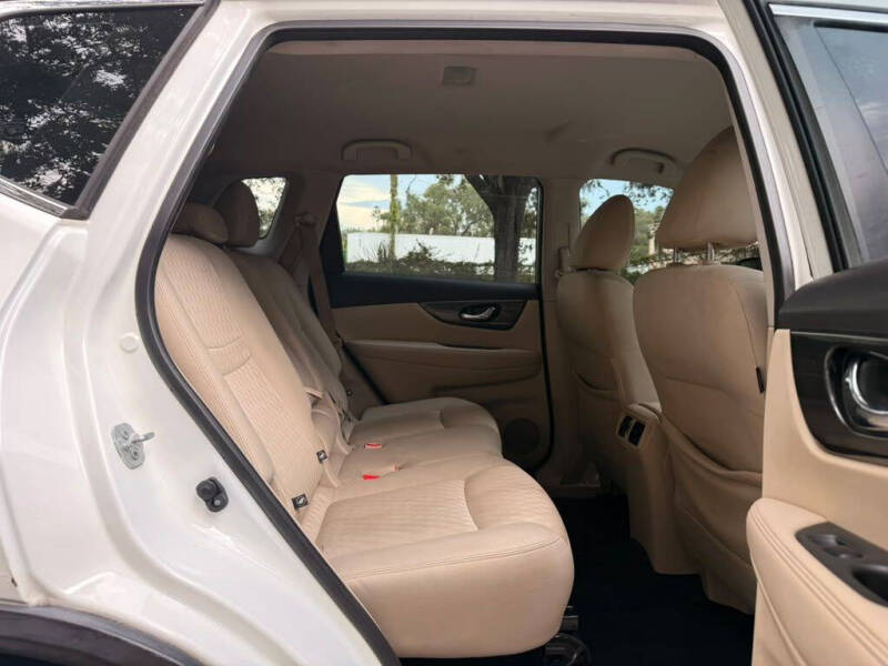 2017 Nissan Rogue