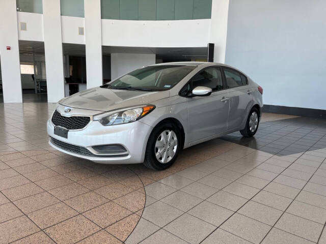 2016 Kia Forte for sale at Auto Haus Imports in Grand Prairie, TX