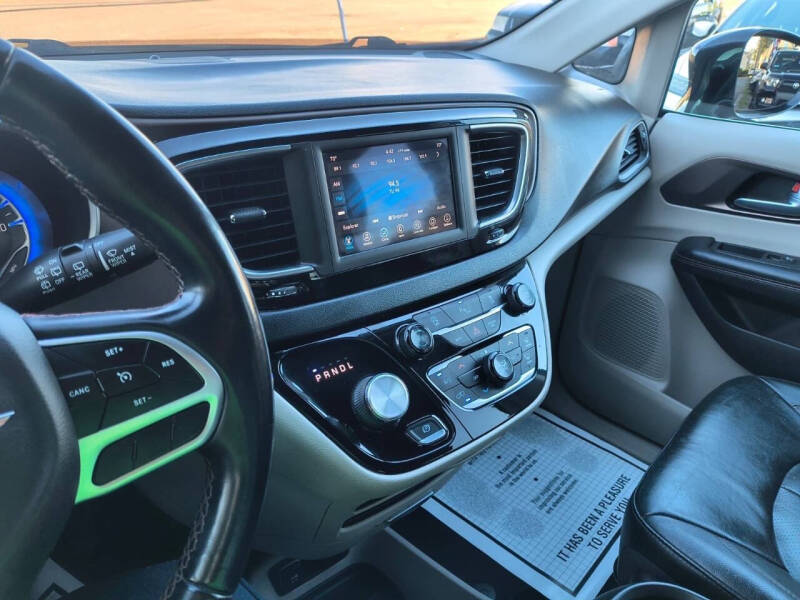 2018 Chrysler Pacifica Touring L