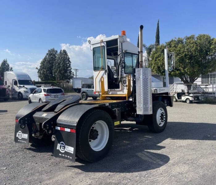 2017 Capacity Sabre 5