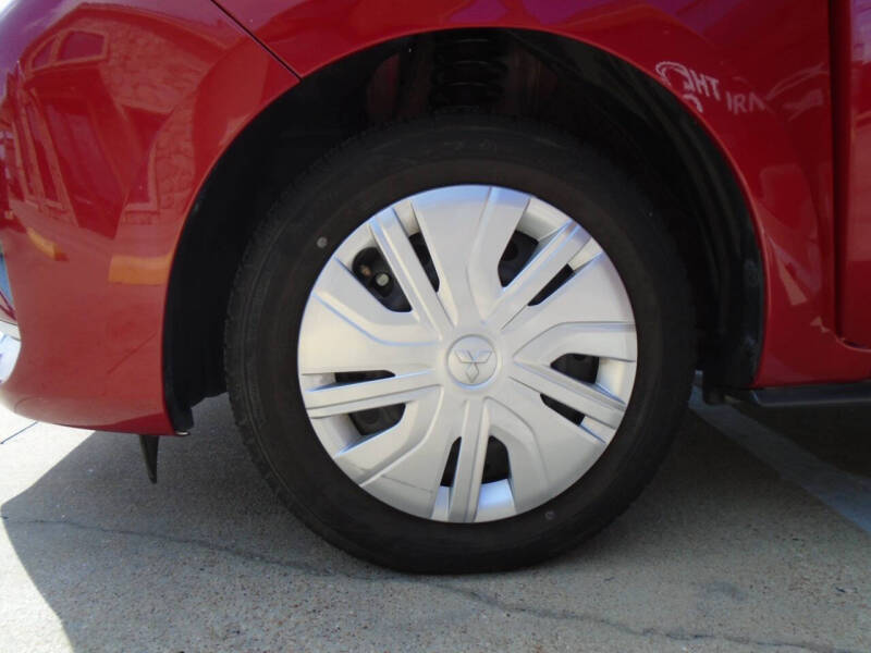 2024 Mitsubishi Mirage ES