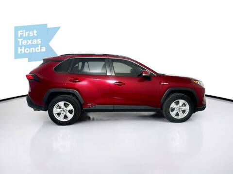 2021 Toyota RAV4 Hybrid XLE