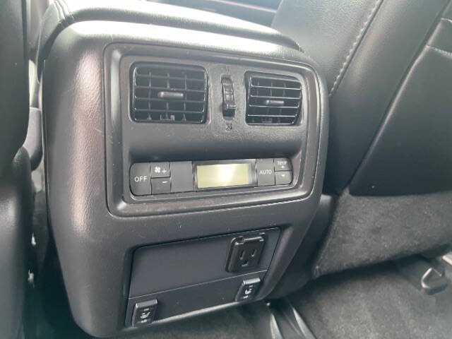 2015 Nissan Pathfinder Platinum