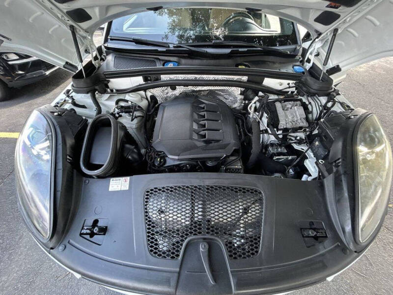 2020 Porsche Macan