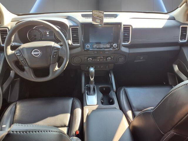 2024 Nissan Frontier SL