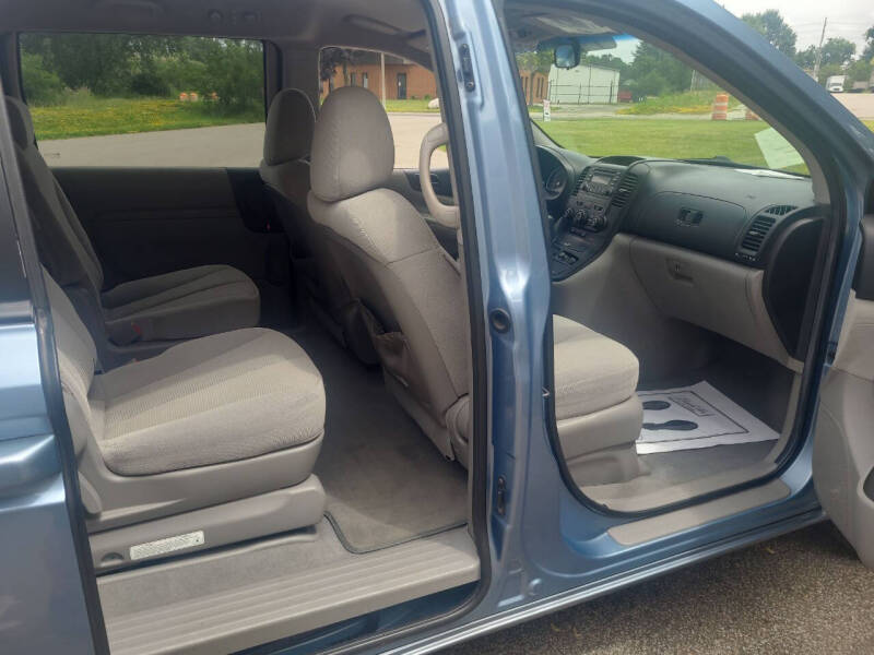 2008 Kia Sedona