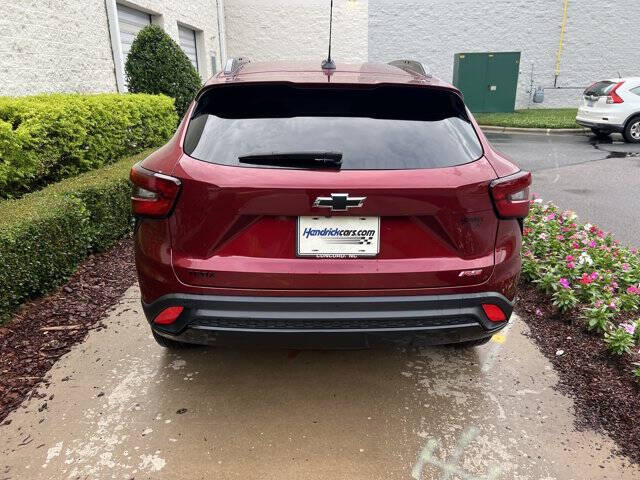 2025 Chevrolet Trax RS