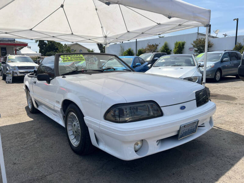 1990 Ford Mustang GT